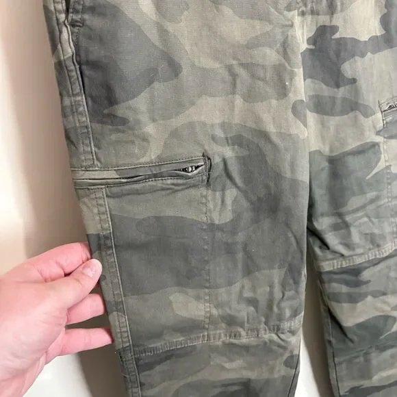 Abercrombie & Fitch Men's Langdon Slim Fit Stretch Cargo Pants Camouflage 26x30 - Picture 2 of 7